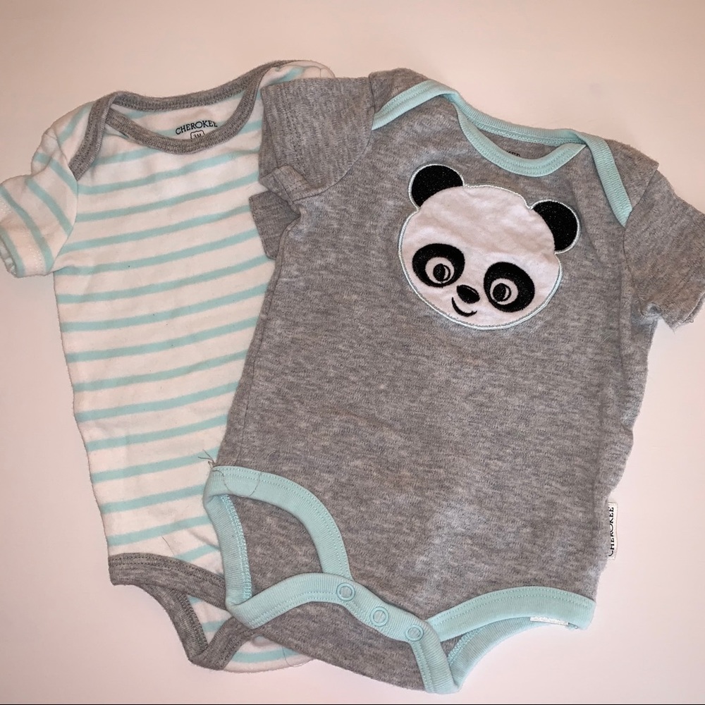 *sold* 2 Onesies 3 Month